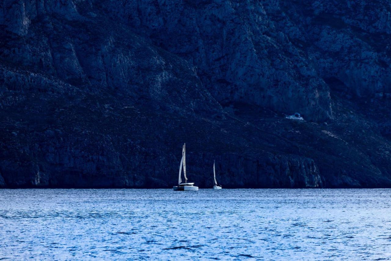 Pelagos Seafront Accommodation - Maria Myrties Bagian luar foto