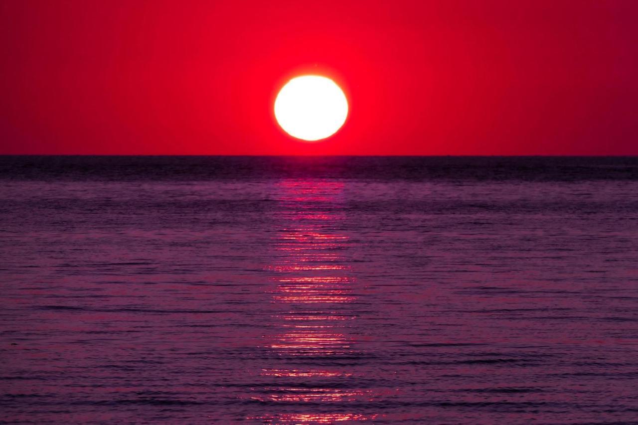 Pelagos Seafront Accommodation - Maria Myrties Bagian luar foto