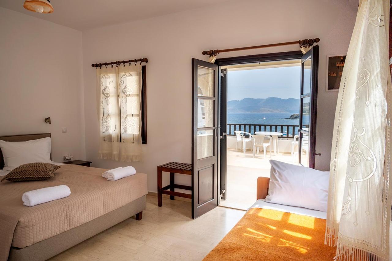 Pelagos Seafront Accommodation - Maria Myrties Bagian luar foto