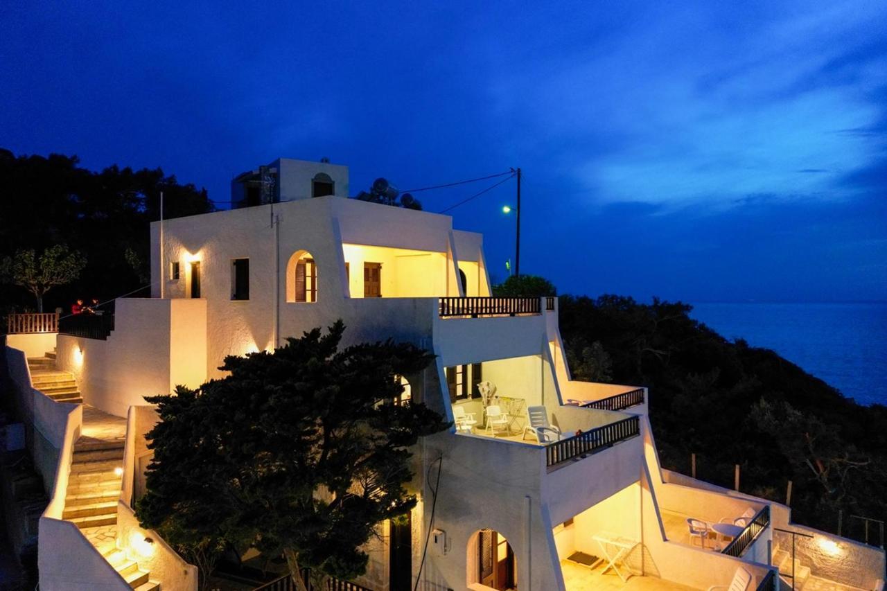 Pelagos Seafront Accommodation - Maria Myrties Bagian luar foto