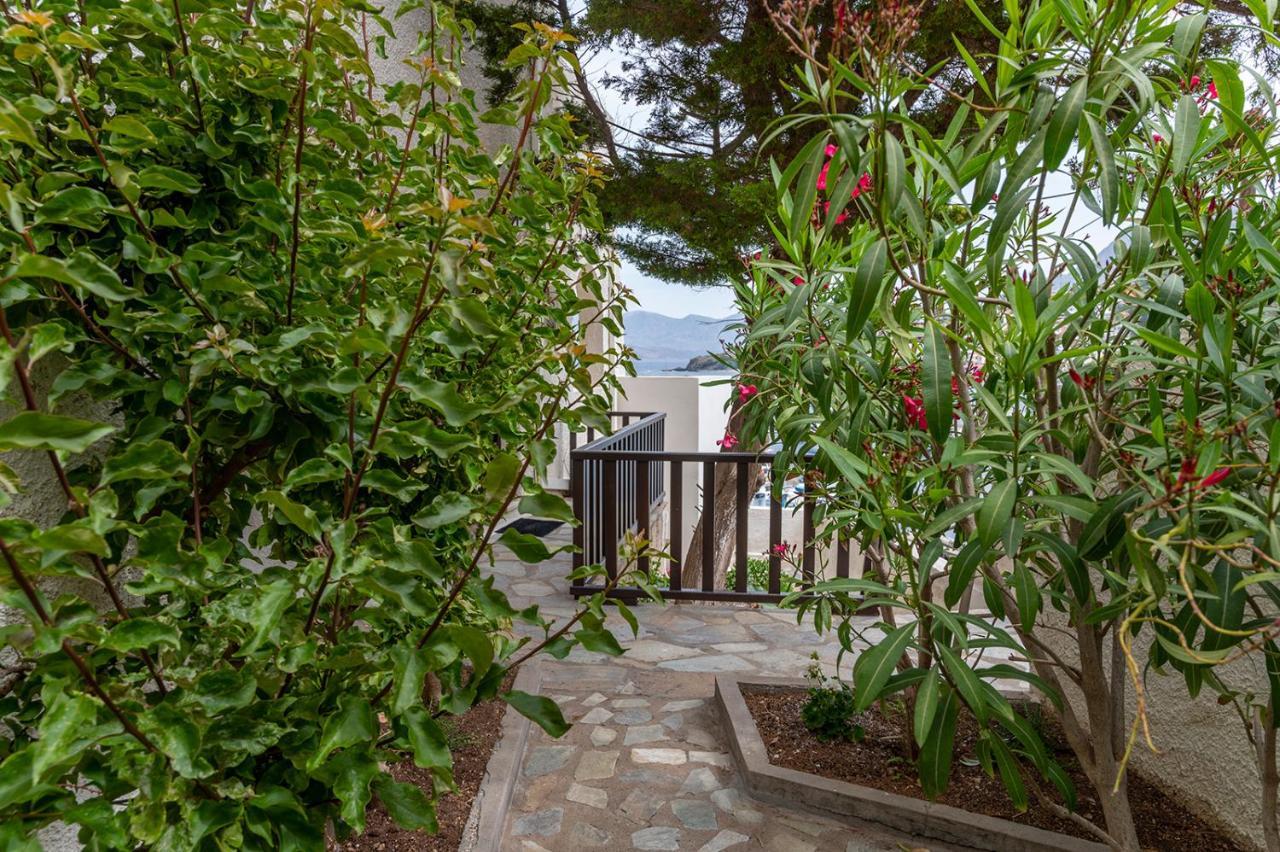 Pelagos Seafront Accommodation - Maria Myrties Bagian luar foto
