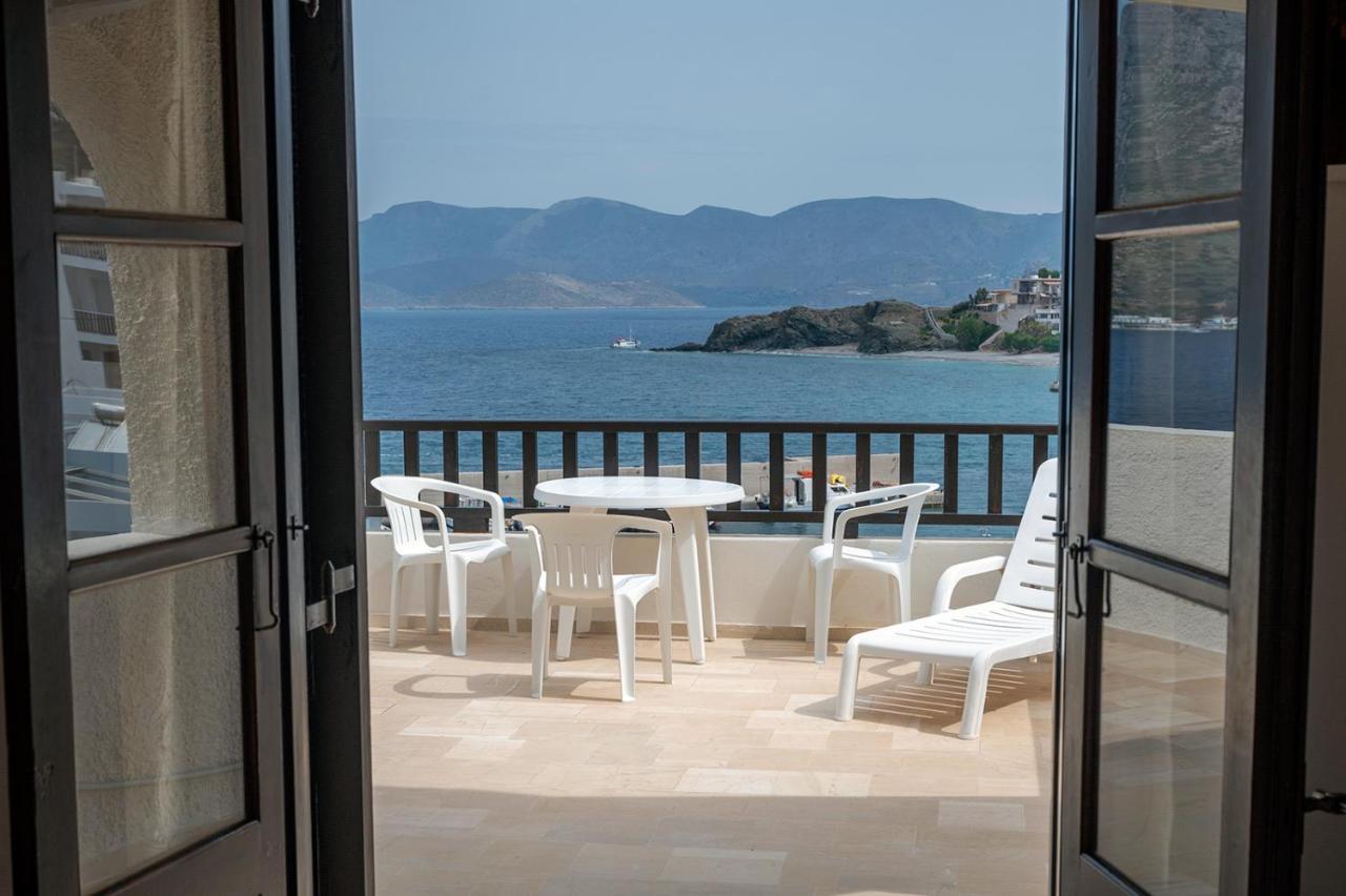 Pelagos Seafront Accommodation - Maria Myrties Bagian luar foto