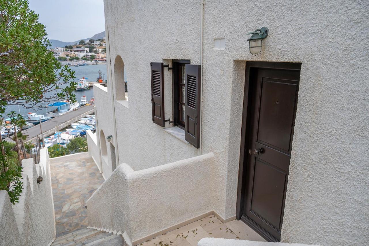 Pelagos Seafront Accommodation - Maria Myrties Bagian luar foto