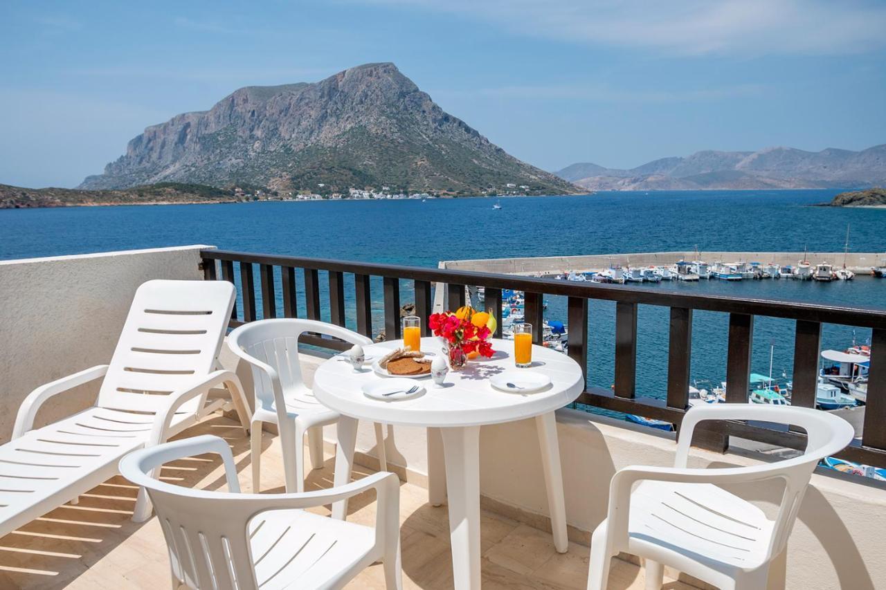 Pelagos Seafront Accommodation - Maria Myrties Bagian luar foto